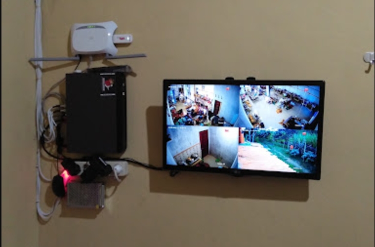 Toko CCTV di Pekalongan merespons permintaan masyarakat dengan menyediakan berbagai produk Home CCTV yang berkualitas. Sekarang, pelanggan di Pekalongan dapat dengan mudah menemukan perangkat CCTV yang sesuai dengan kebutuhan mereka, baik untuk rumah tangga, bisnis kecil, maupun industri.