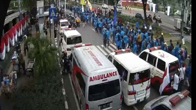 Link CCTV Memantau Kondisi Terkini di Kawasan DPR_MPR dan Sekitar Gelora Bung Karno